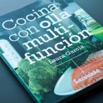 Llibre - Cocina con olla multifunción