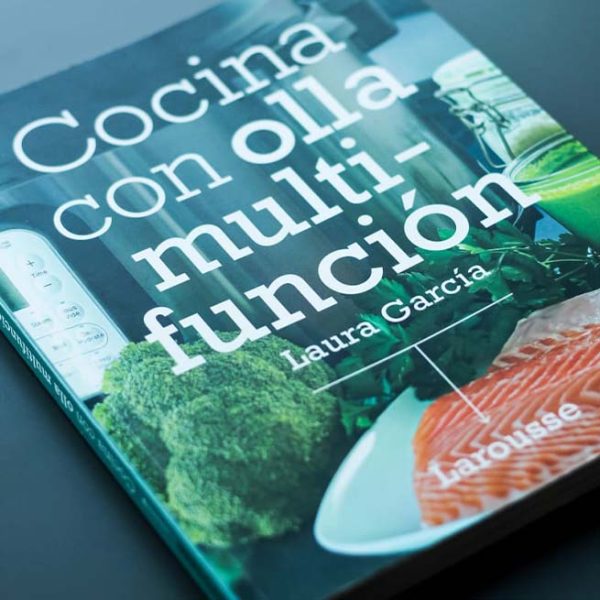 Llibre - Cocina con olla multifunción